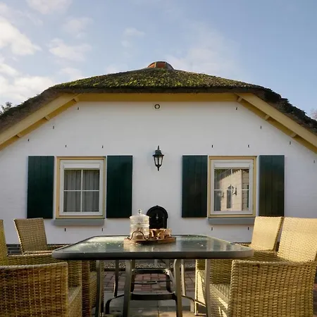 Gezellige Vakantiebungalow Type 'veluwse Boerderij' בית נופש פוטן