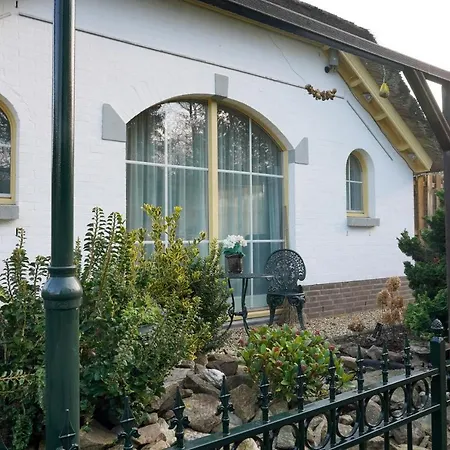 בית נופש Gezellige Vakantiebungalow Type 'veluwse Boerderij' *