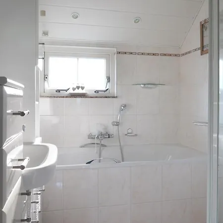 Gezellige Vakantiebungalow Type 'veluwse Boerderij' בית נופש *